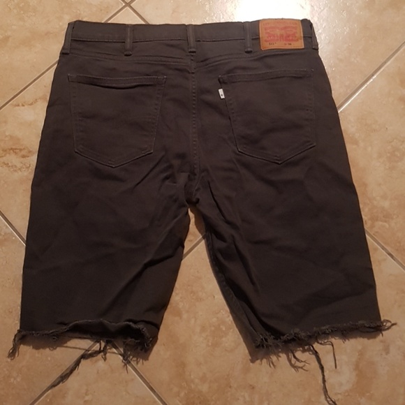 Mens - Picture 2 of 3